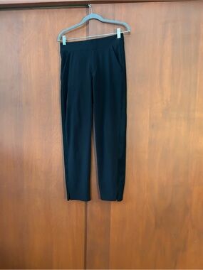 Athleta Black lightweight pants
